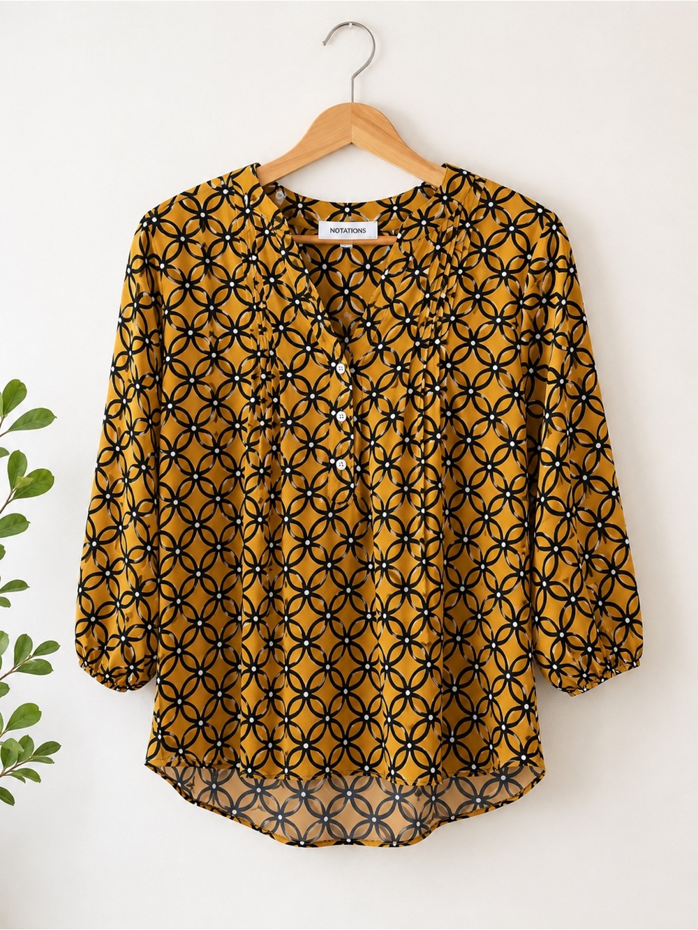 NWOT New Notations Printed Yellow Top XL